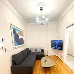 Skra 3 By Agora Flats
